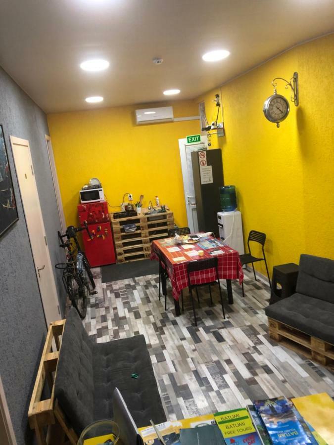 Hostel Suncity Batumi Exteriér fotografie